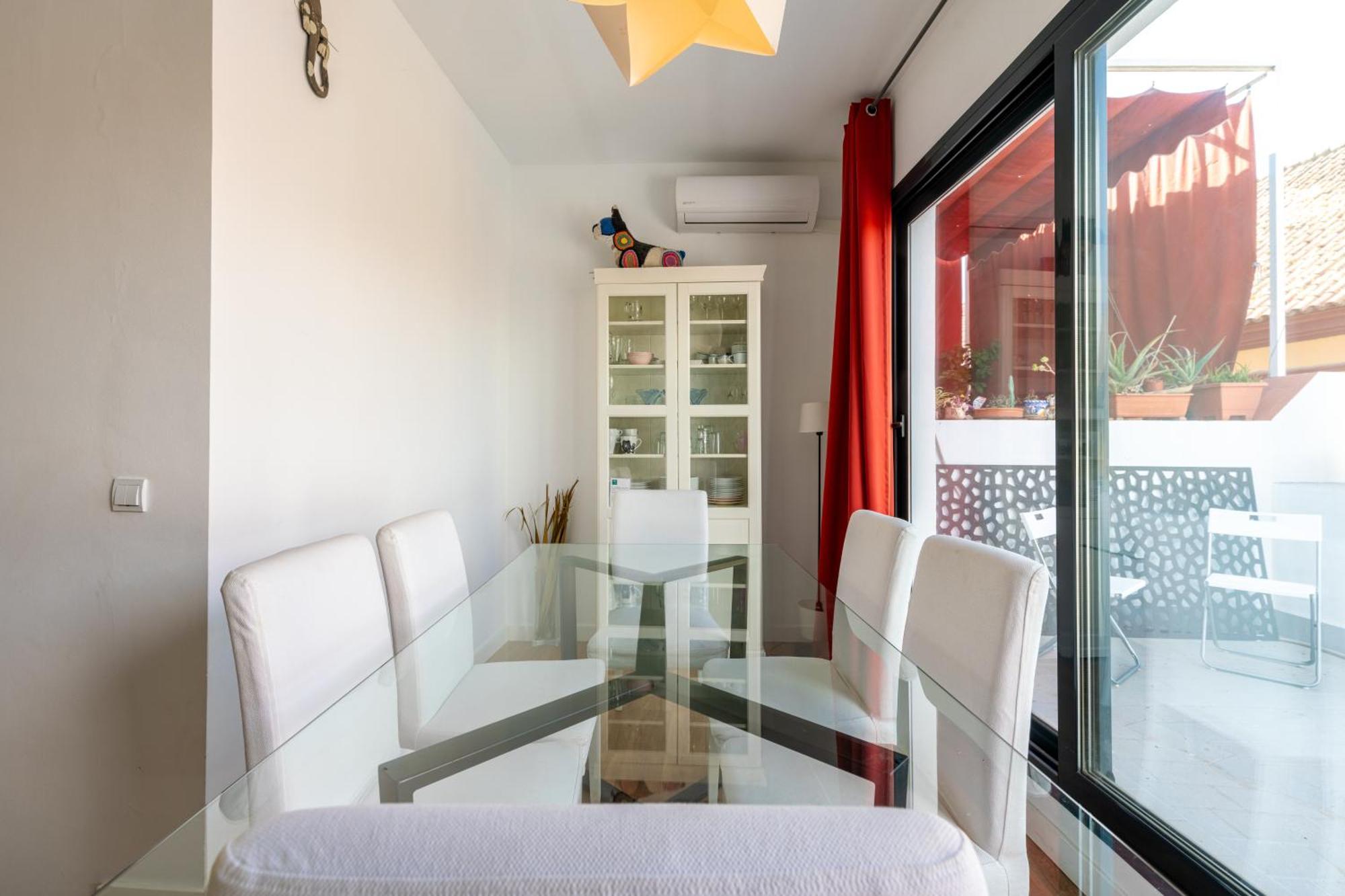 House Sevillana Parking Appartamento Siviglia