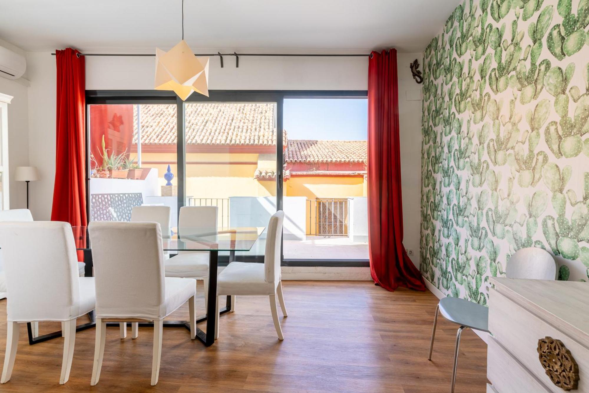 House Sevillana Parking * Sevilla