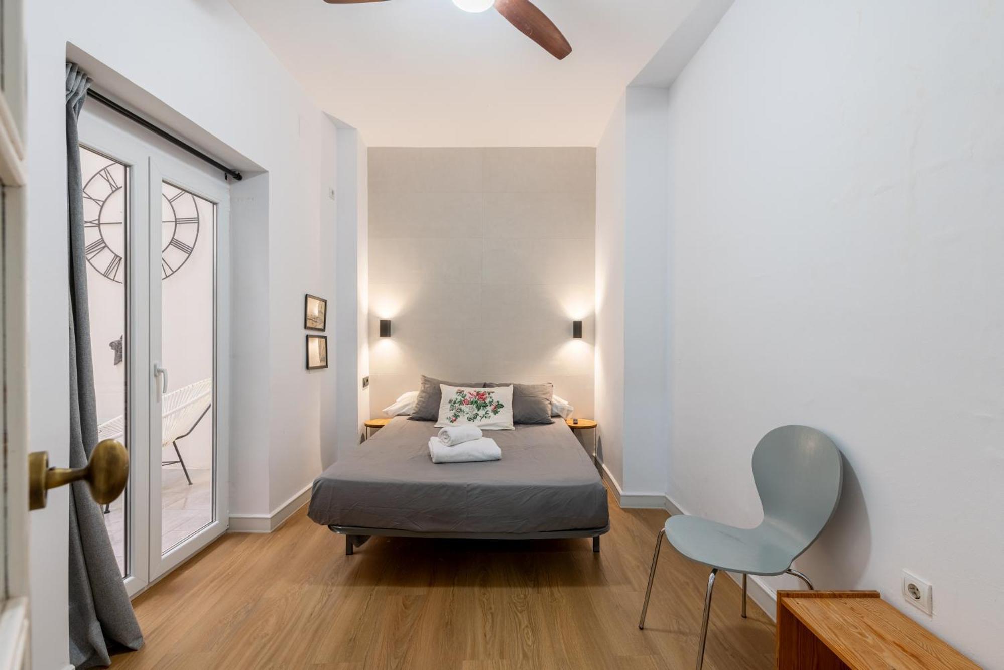 House Sevillana Parking Sevilla